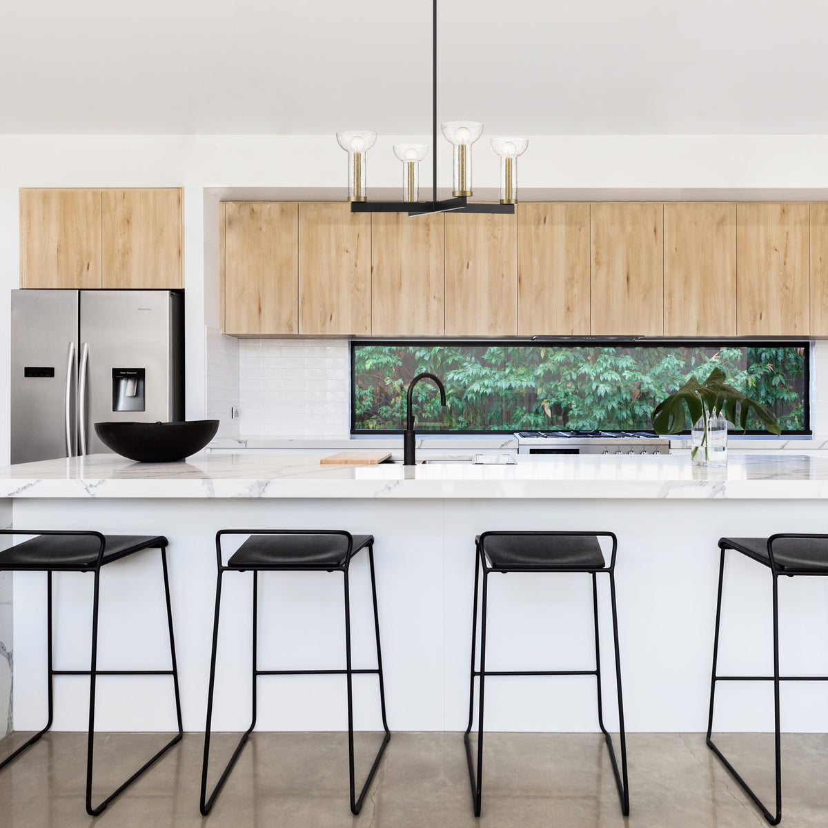 Galactic 4 Light Modern Matte Black with Clear Seeded Glass Shades Chandelier For Dining Rooms