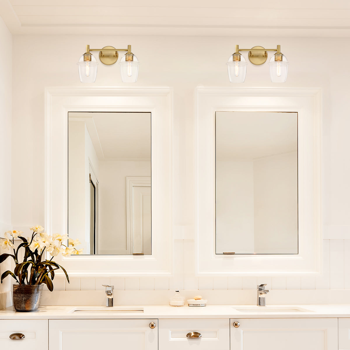 Summer Jazz 16 in. 2-Light Brushed Gold Transitional Vanity Light with Clear Glass Shades for Bathrooms