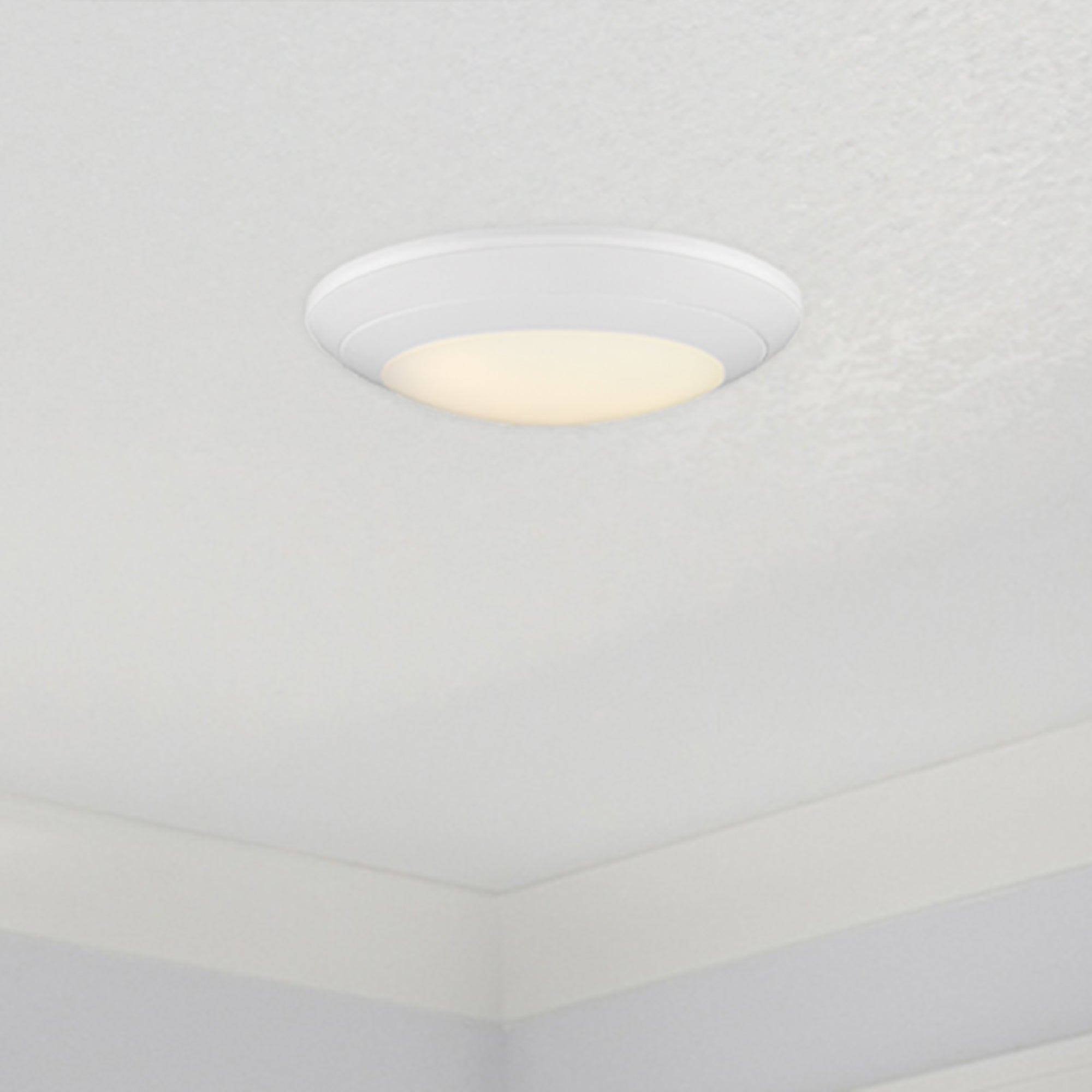 6 in. Integrated LED White Round Recessed Light Trim 760 Lumens 2700K