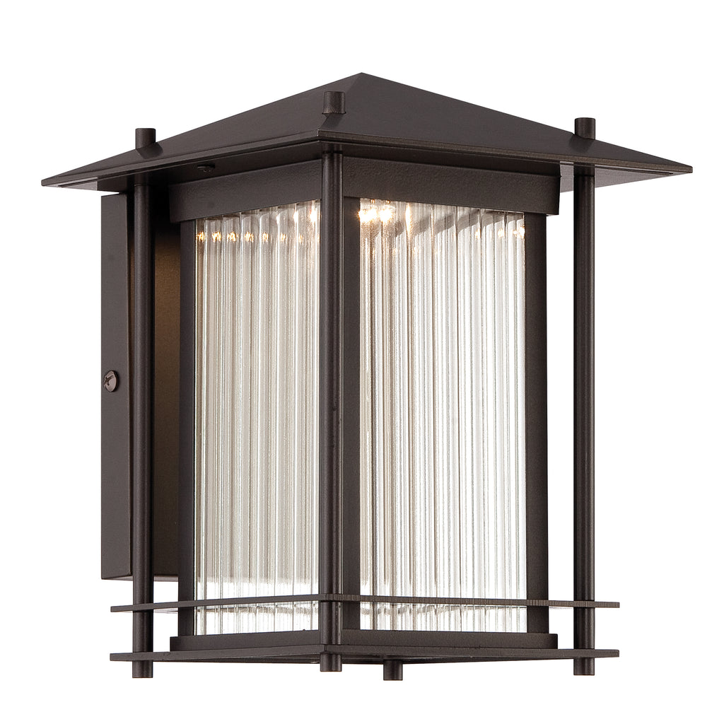 Hadley 9" LED Wall Lantern